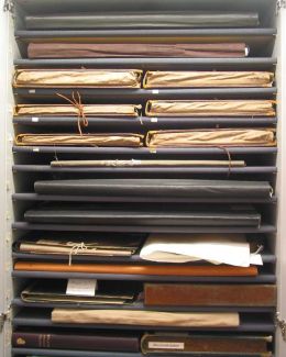 Historische Aufbewahrung der Schinkel-Sammlung in Zeichenmappen