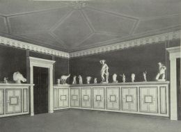The display of plastercasts in the Schinkel-Museum in the Bauakademie (Academy of Architecture)